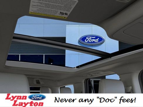 New 2026 Ford Expedition Active image 22