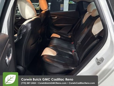 Used 2015 Dodge Dart SE w/ Convenience Group FWD image 12