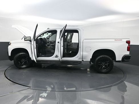 Used 2021 Chevrolet Silverado 1500 LT Trail Boss image 34