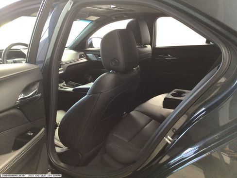 Used 2022 Cadillac CT4 Luxury w/ Sun And Sound Package RWD image 9