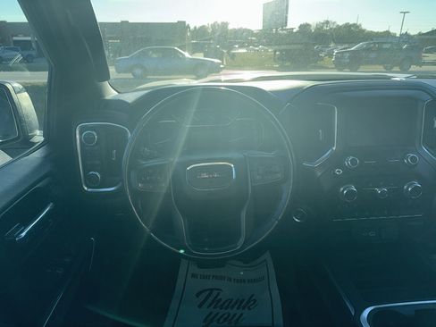 Used 2021 GMC Sierra 1500 AT4 image 9