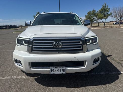 Used 2021 Toyota Sequoia Platinum image 2