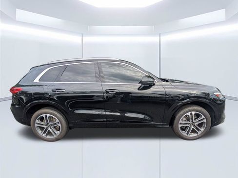 Used 2025 Audi Q5 Premium Plus w/ Premium Plus AWD/4WD image 3