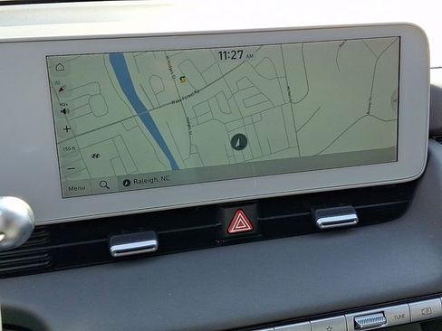 Used 2024 Hyundai Ioniq 5 SE image 19