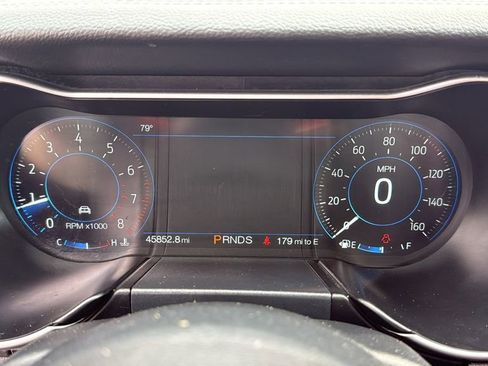Used 2018 Ford Mustang Premium w/ Equipment Group 201A RWD image 17