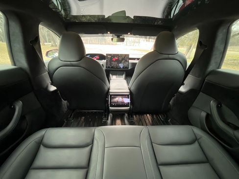Used 2021 Tesla Model S Plaid image 44