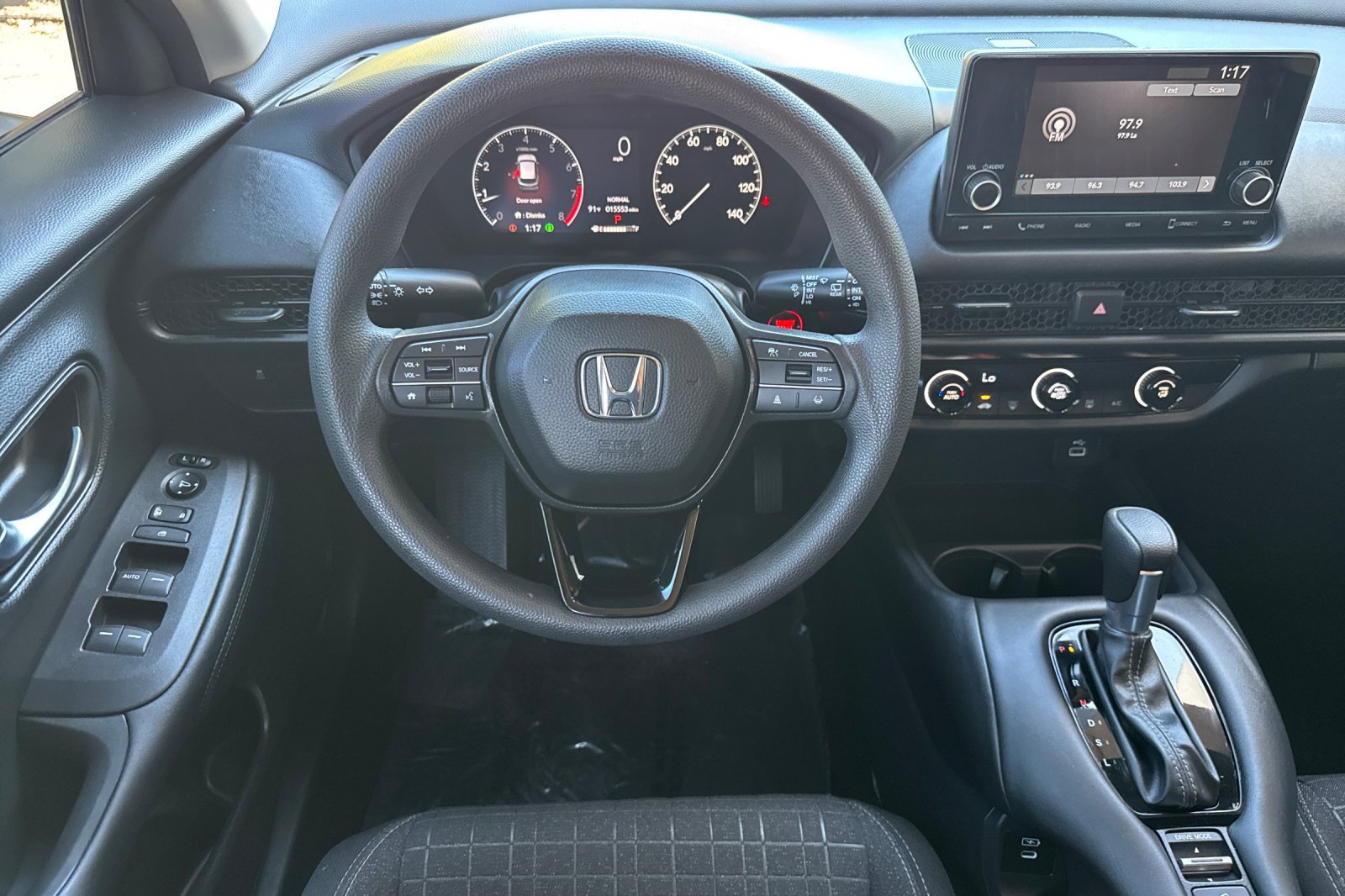 Used 2025 Honda HR-V LX image 15