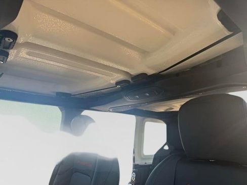 New 2026 Jeep Wrangler Unlimited Rubicon AWD/4WD image 24