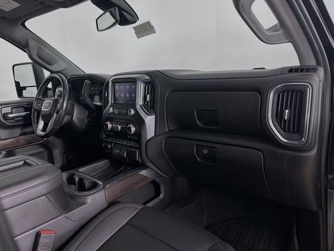 Used 2022 GMC Sierra 3500 SLT w/ SLT Premium Package image 36