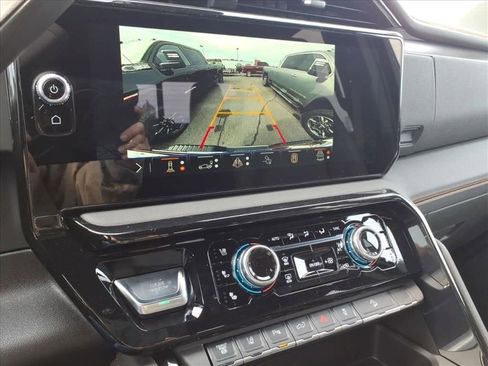 New 2026 GMC Sierra 2500 AT4 w/ AT4 Premium Plus Package image 23