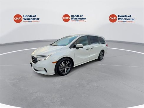 Certified 2023 Honda Odyssey Touring image 5