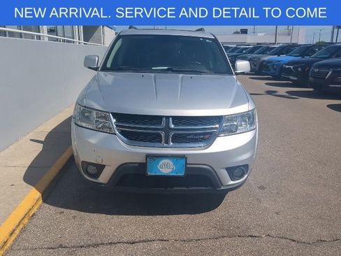 Used 2013 Dodge Journey SXT w/ Popular Equipment Group FWD image 12