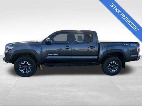 Used 2023 Toyota Tacoma TRD Off-Road image 4