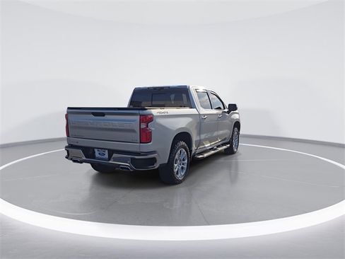 Used 2022 Chevrolet Silverado 1500 LTZ w/ LTZ Premium Package image 8