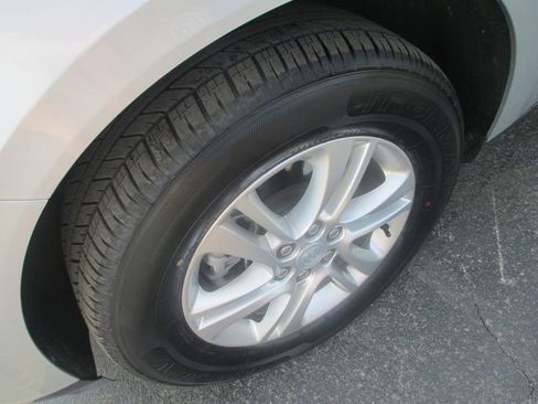 Used 2021 Buick Enclave Preferred image 14