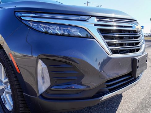 Used 2023 Chevrolet Equinox LT image 22