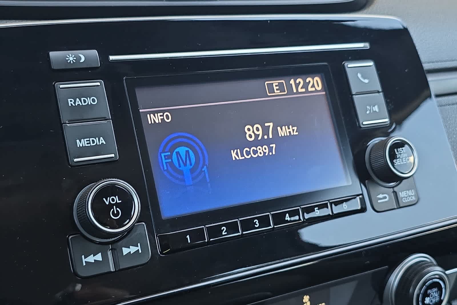 Used 2020 Honda CR-V LX image 18