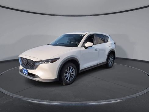 Used 2022 MAZDA CX-5 AWD 2.5 S w/ Preferred Package image 4