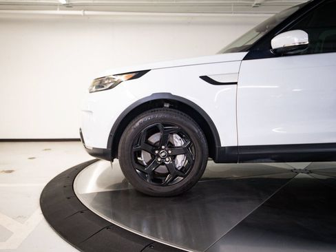Used 2020 Land Rover Discovery HSE Luxury AWD/4WD image 11