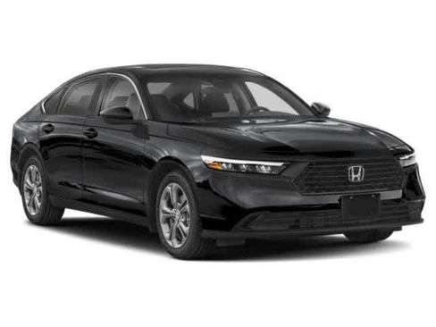 Used 2023 Honda Accord EX image 8