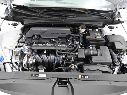 New 2026 Hyundai Elantra Sport image 21