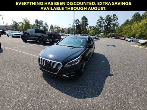 Used 2017 Hyundai Sonata Limited w/ Ultimate Package 02 FWD image 4