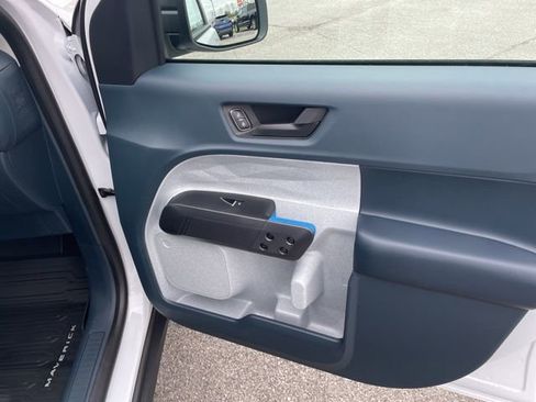 New 2026 Ford Maverick XLT w/ Equipment Group 301A image 44