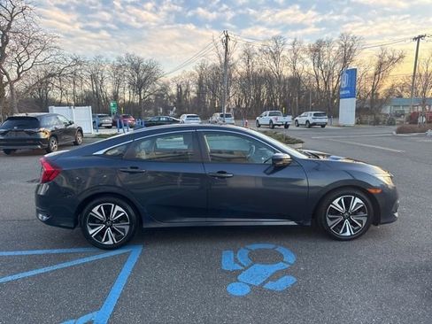 Used 2016 Honda Civic EX-L image 9