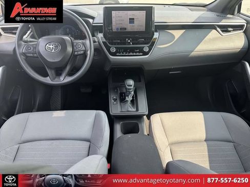 Used 2026 Toyota Corolla Cross AWD Hybrid image 16