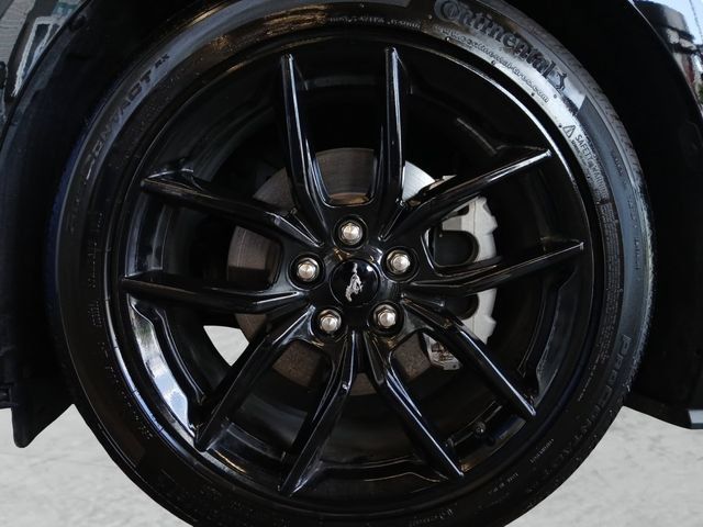 Certified 2025 Ford Mustang Coupe RWD image 24