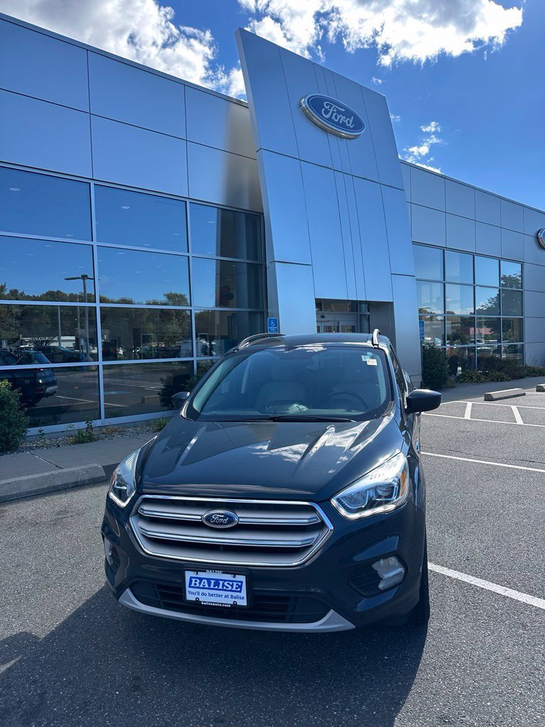 Used 2019 Ford Escape SEL AWD/4WD image 2