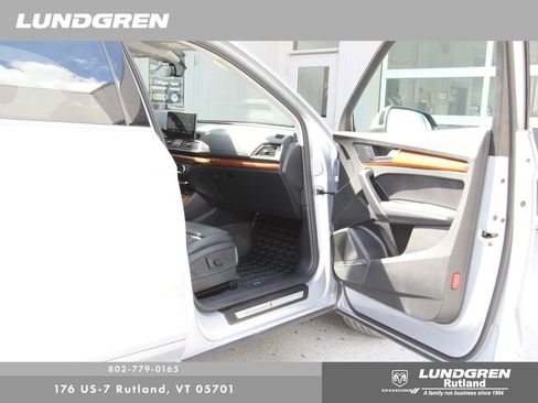 Used 2022 Audi Q5 2.0T Premium Plus image 8