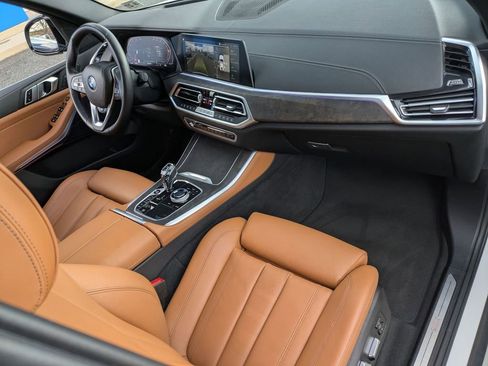 Used 2022 BMW X5 xDrive40i w/ Premium Package image 26