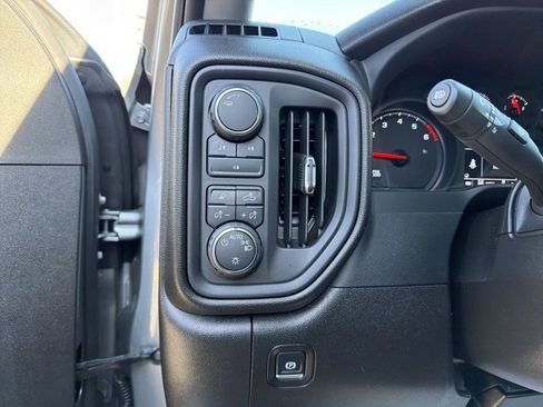 Used 2025 Chevrolet Silverado 2500 Custom w/ Custom Convenience Package image 18