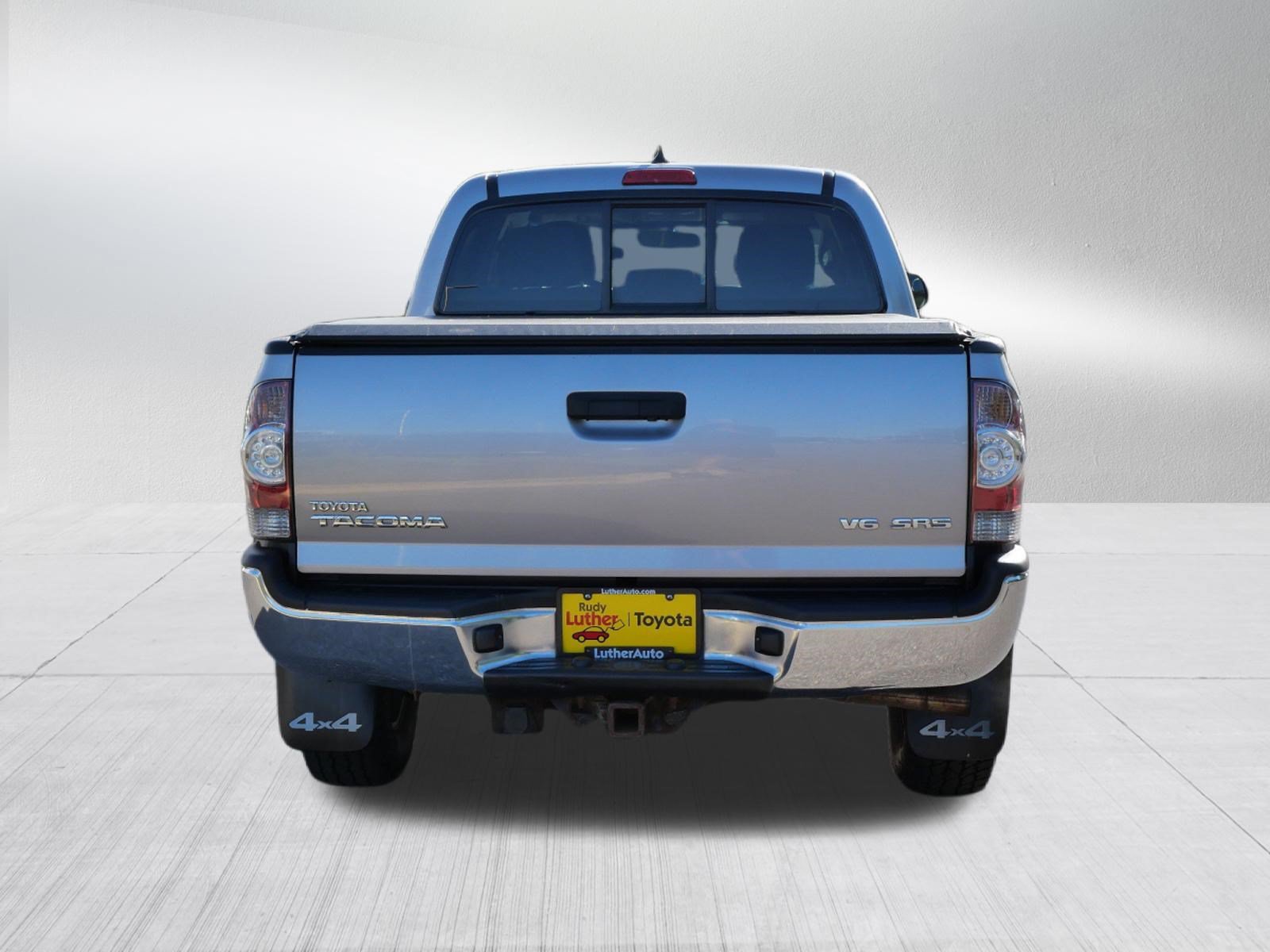 Used 2015 Toyota Tacoma 4x4 Double Cab w/ SR5 Package image 6