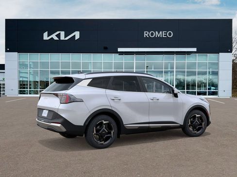 New 2026 Kia Sportage EX image 7