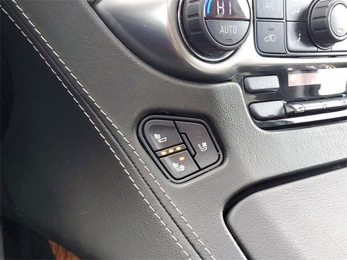 Used 2019 Chevrolet Tahoe Premier w/ Premier Plus Edition image 28