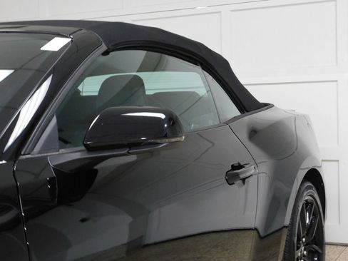 Used 2025 Ford Mustang GT Premium RWD image 27