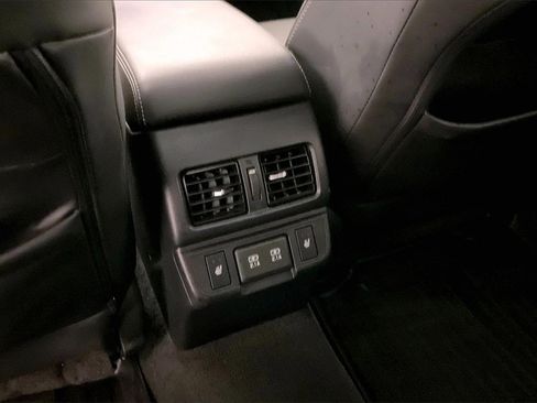 Used 2019 Subaru Outback 3.6R Limited w/ Popular Package #2 image 10