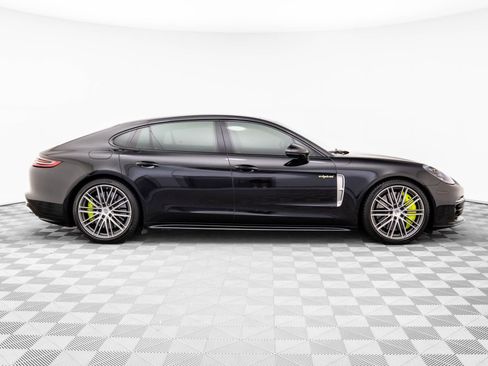 Used 2019 Porsche Panamera Turbo S Executive image 7
