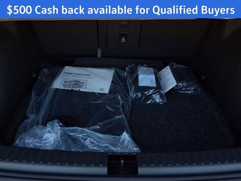 New 2026 Volkswagen Taos SE image 6