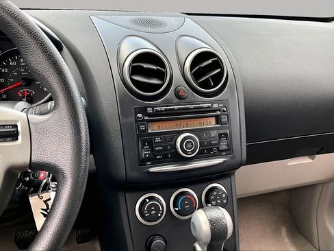 Used 2012 Nissan Rogue S FWD image 6