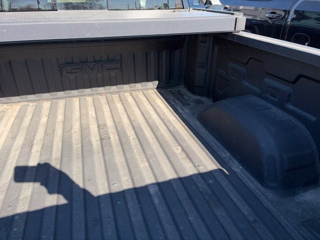 Used 2019 GMC Sierra 1500 SLE w/ Preferred Package AWD/4WD image 6
