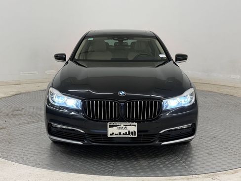 Used 2018 BMW 740e xDrive 740e xDrive iPerformance image 6