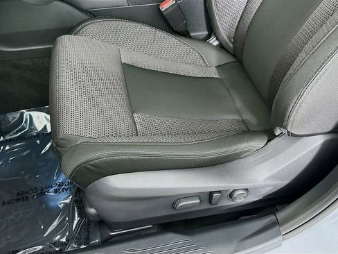 Certified 2025 Subaru Outback Premium w/ Popular Package #1A AWD/4WD image 27