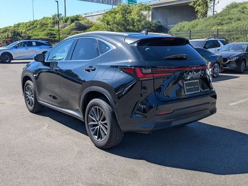 Used 2024 Lexus NX 250 NX 250 Premium w/ Cold Area Package image 9