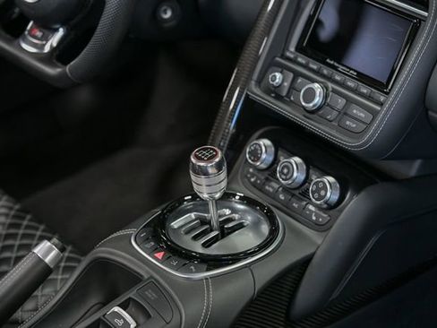 Used 2014 Audi R8 V10 image 29