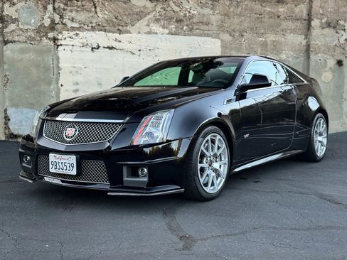 Used 2011 Cadillac CTS V w/ Wood Trim Package RWD image 9