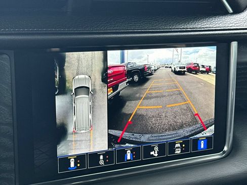 Used 2023 GMC Yukon Denali w/ LPO, Floor Liner Package AWD/4WD image 20