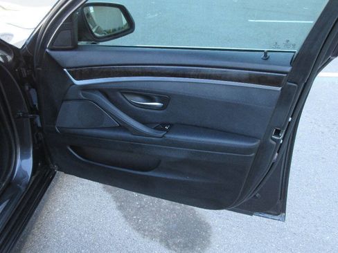 Used 2016 BMW 528i Sedan image 30